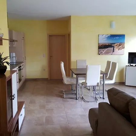 Urlaubsreif-ruegen Apartment *